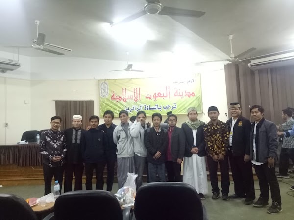 Terpilih sebagai Ketua Forum “Masisir Bu’uts”, Nur Kholis: Ini untuk Memperkuat Solidaritas sebagai Keluarga di Bu’uts Terpilih sebagai Ketua Forum “Masisir Bu’uts”, Nur Kholis: Ini untuk Memperkuat Solidaritas sebagai Keluarga di Bu’uts