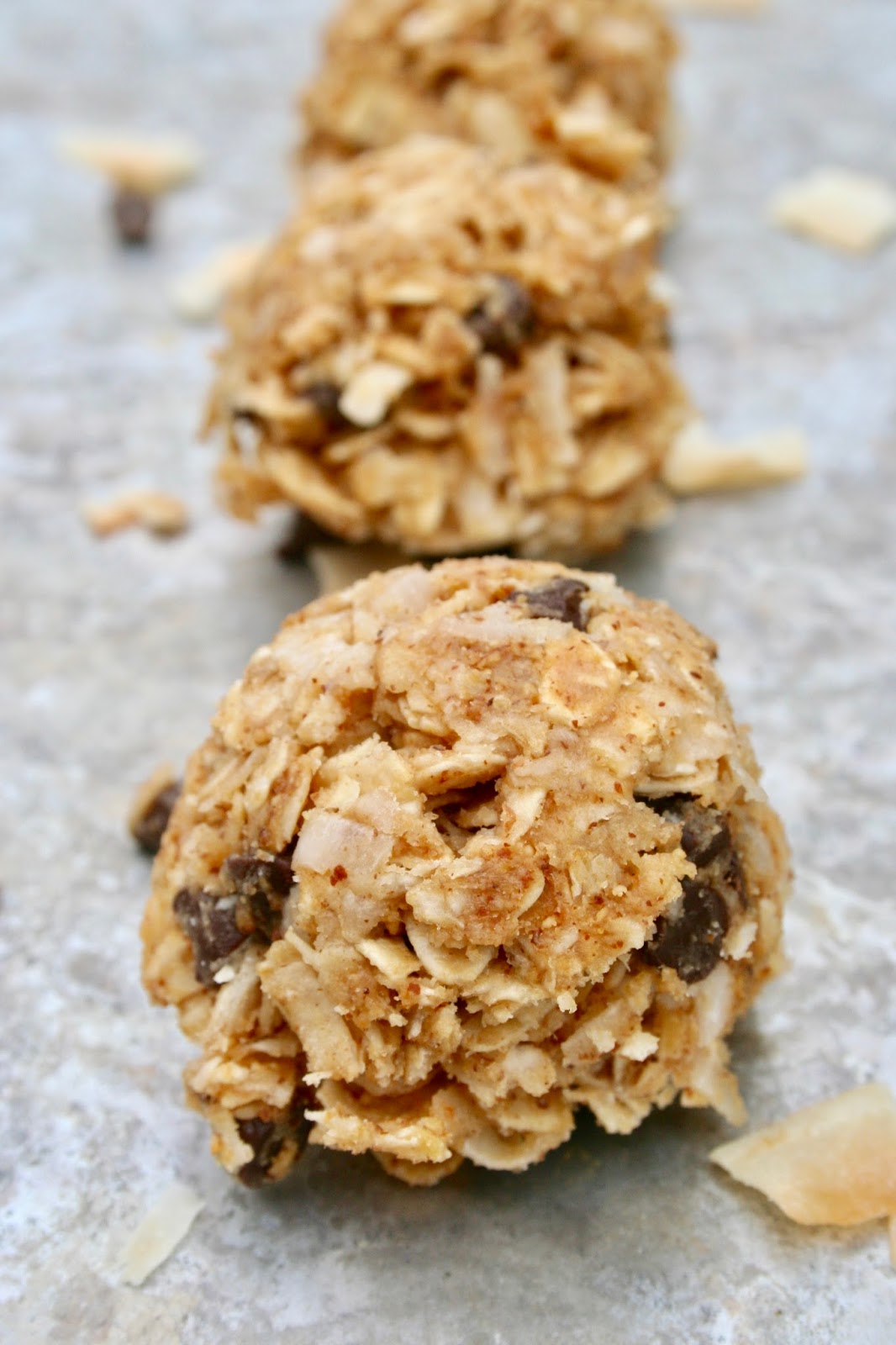 Coconut Almond Energy Bites