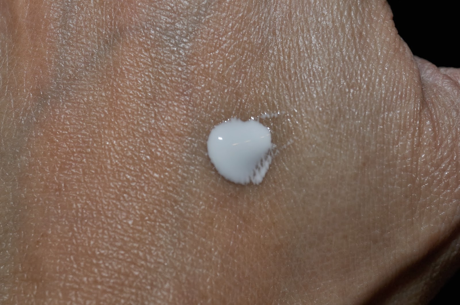 Eucerin Eczema Relief Body Creme and Instant Therapy Creme Review The