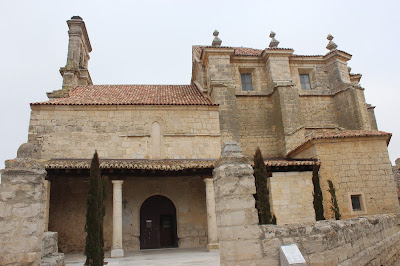 Fachada sur de Sta. María de Azogue