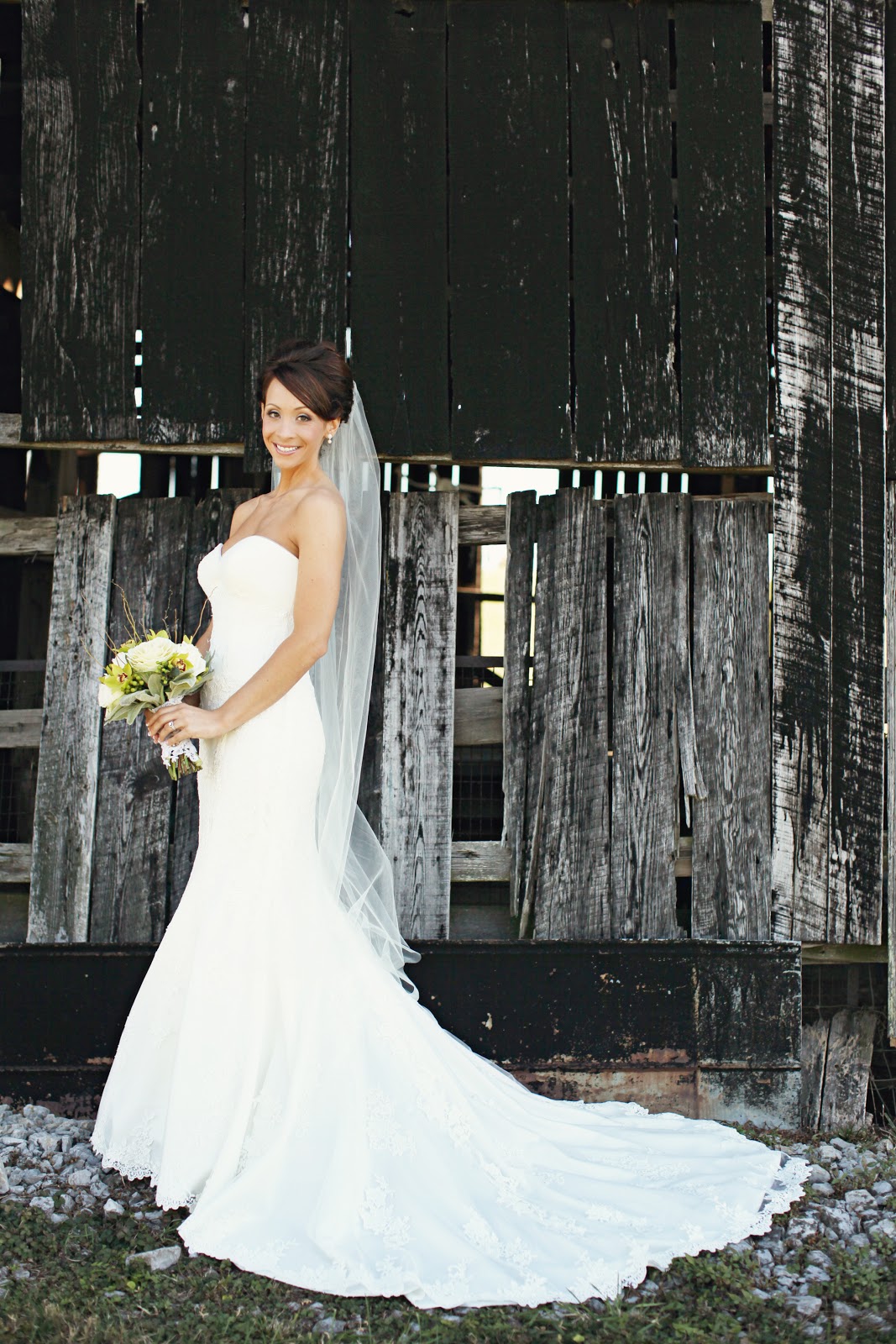 Just a Country Girl Wedding Photos Bridal Shots