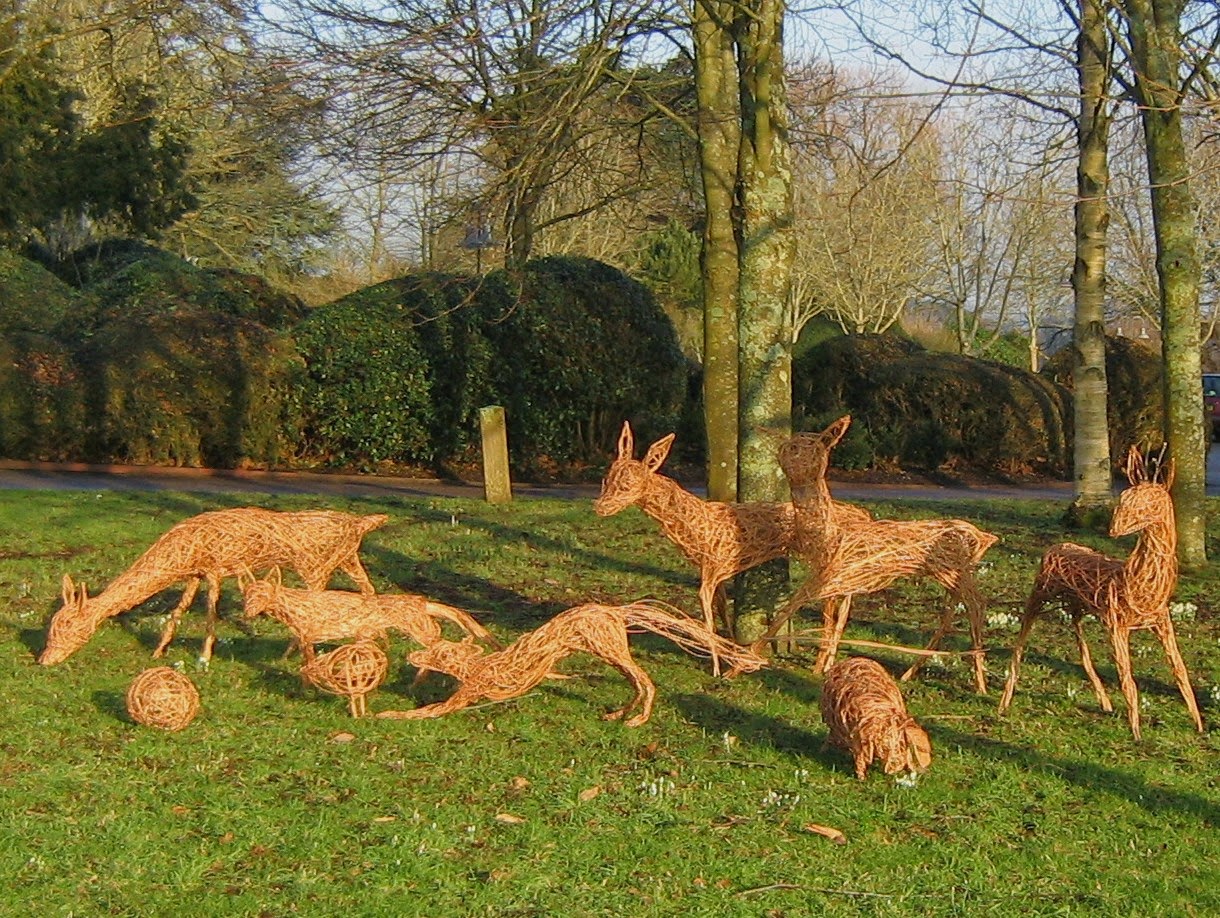 Face Lights Up Willow Garden Animals