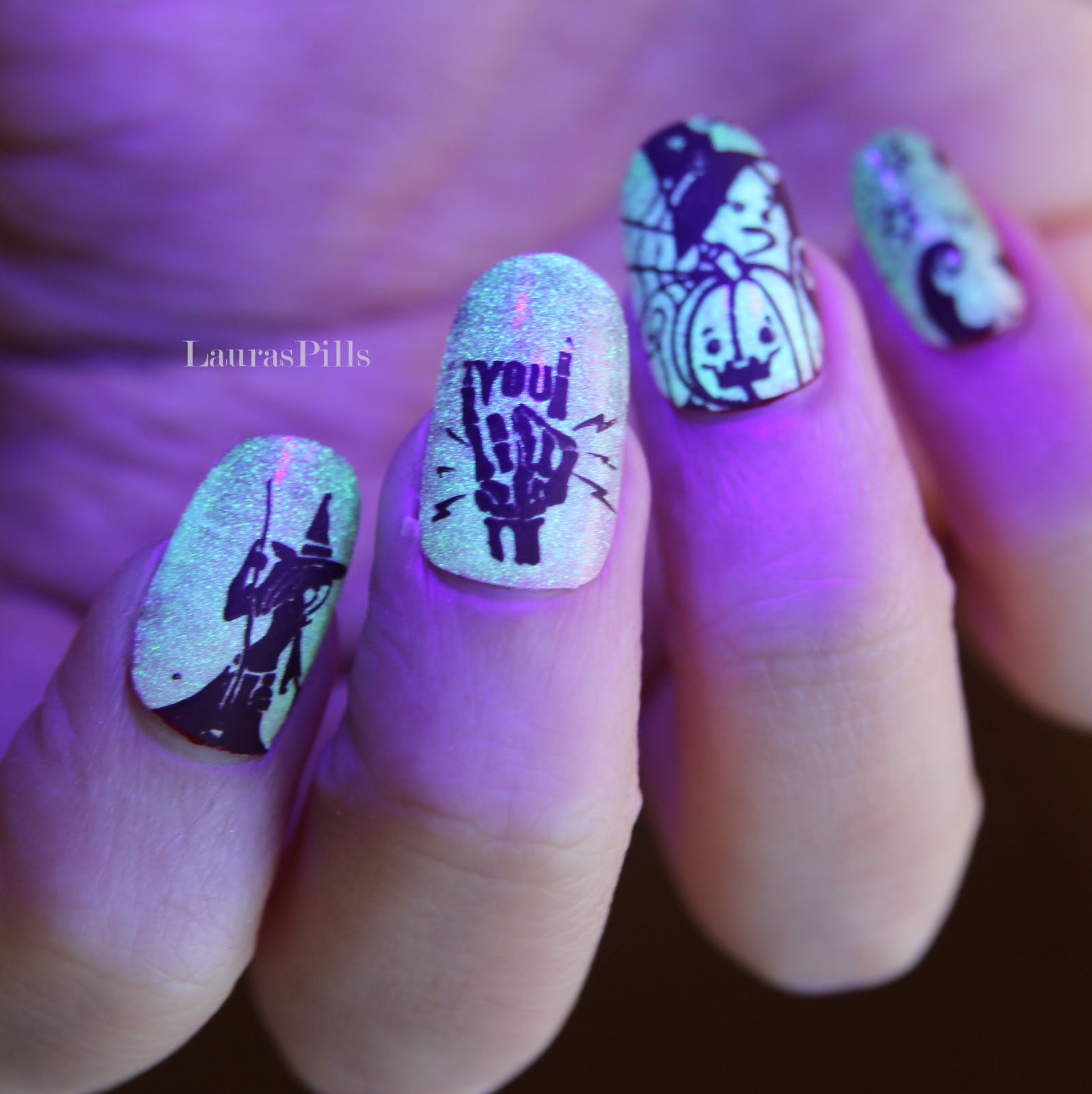 Laura S Pills Glow In The Dark Halloween Nails With Beauty Big Bang Product