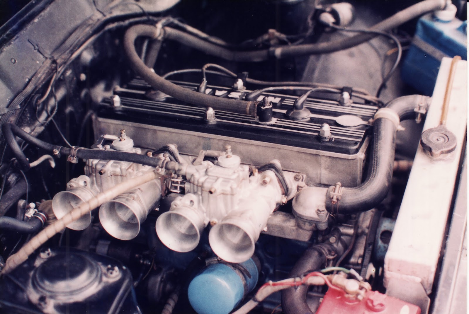 A Datsun Turbo Violet from 1974: Engine views...Datsun 120Y B210 LZ18
