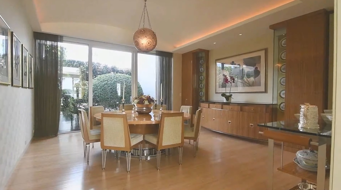 35 Interior Design Photos vs. 936 N Lake Way, Palm Beach, FL Luxury Home Tour