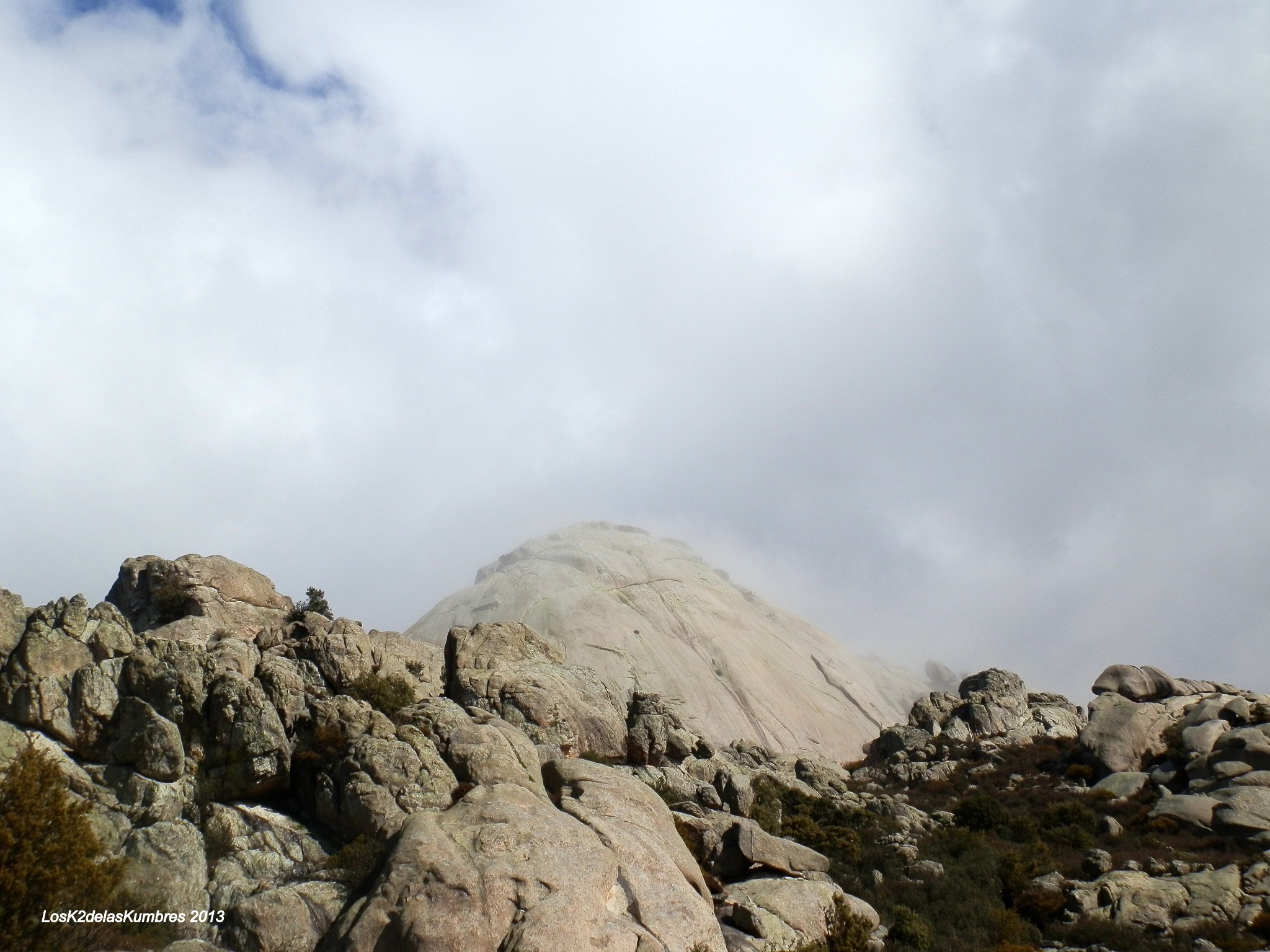 El Yelmo de La Pedriza, Rutas de Senderismo