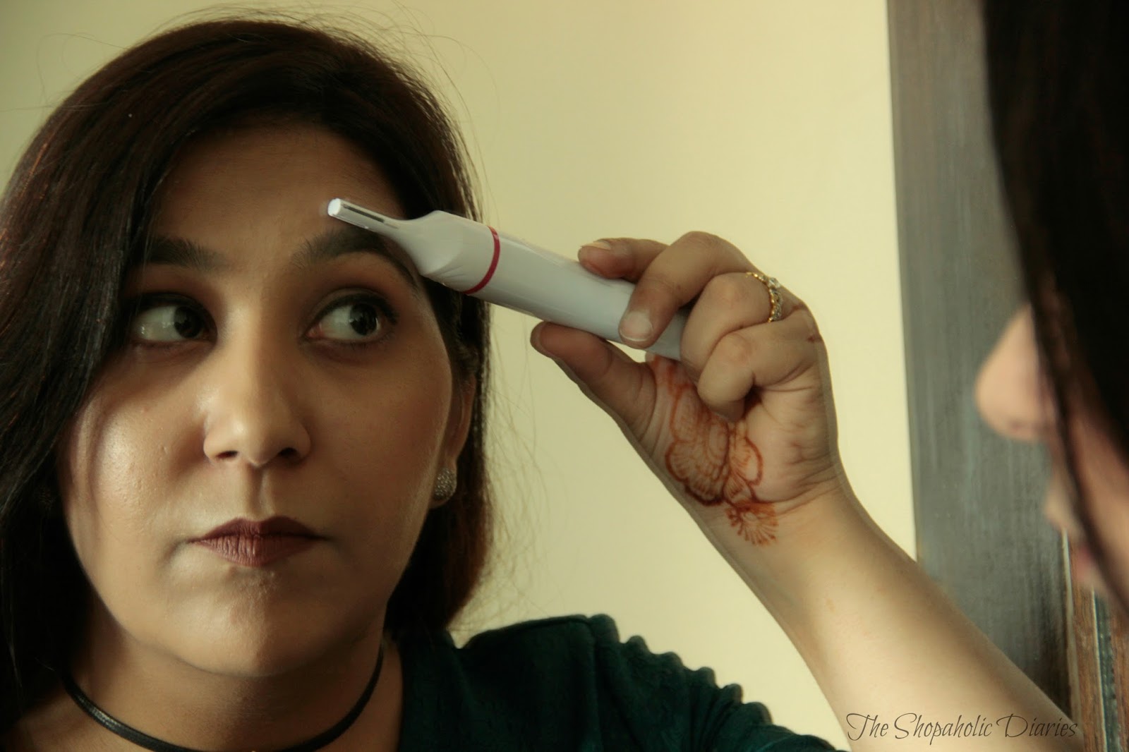 5 Tips to Use Veet Sensitive Touch Electric Trimmer | How to Use Veet  Electric Trimmer | The Shopaholic Diaries - Indian Fashion, Shopping and  Lifestyle Blog !