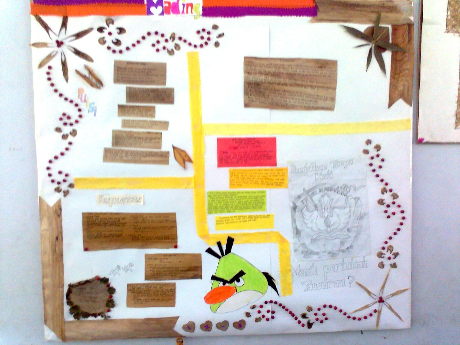 Mading Hari Guru Nasional What's New