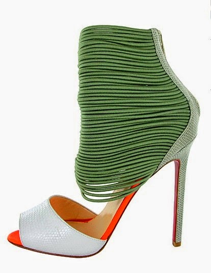 Le Monde De KIKA (aka, The Life Of KIKA) : November 2013