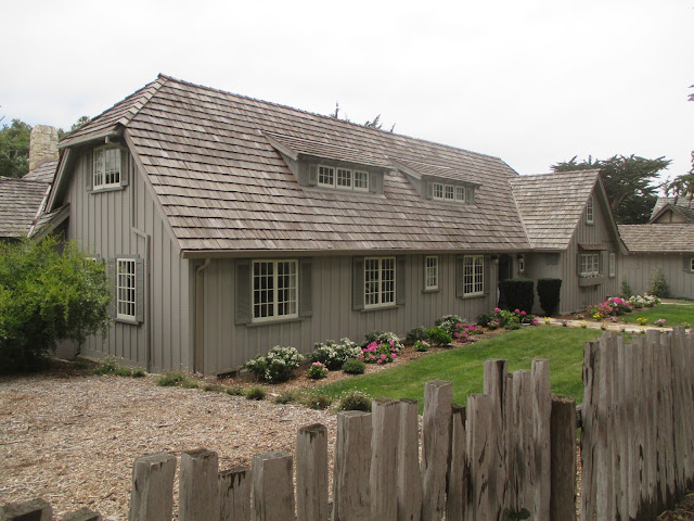 Adventures of a Home Town Tourist: Carmel Bach Festival Cottages