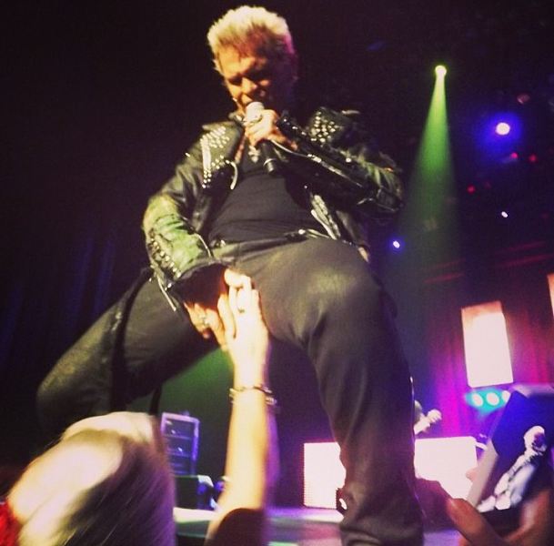 Regulus Star Notes Other Folks Photos Of And My Reflections On The Billy Idol Concert At