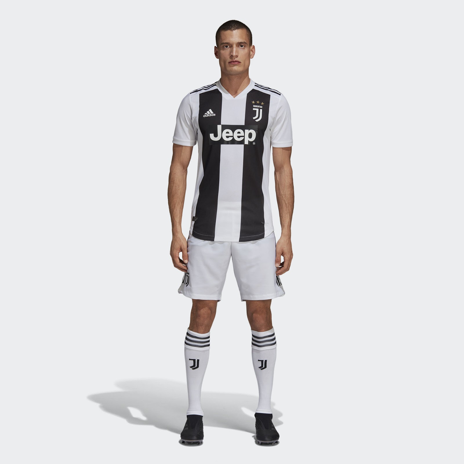 Juventus new jersey 2018 2025 - Main Image