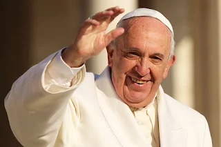 Papa Apendekeza Kubadiri Mfumo Utakaoruhusu Mapadre Kuoa
