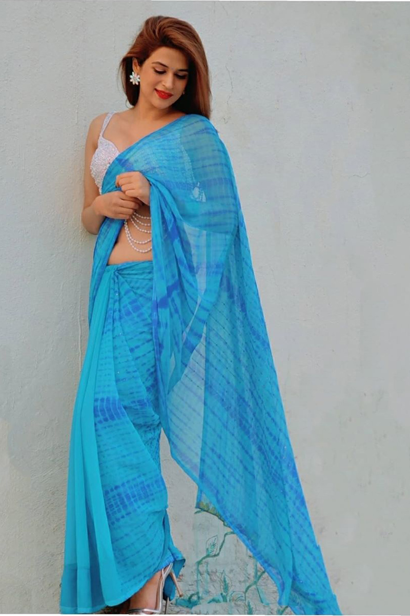 Actress Shraddha Das Glamour Blue Saree Pics