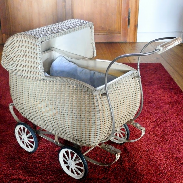 Doll&#8217;s pram basket &#8211; 22 super cute models!