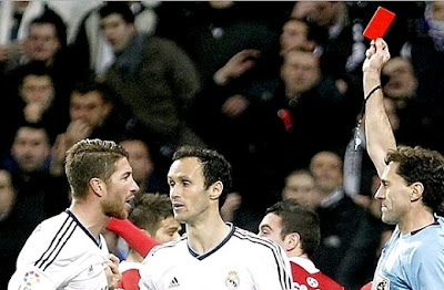 Sergio Ramos receives a red card against Celta 