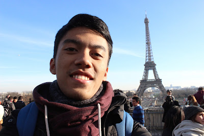 Jalan-Jalan di Paris - Trocadero 2 Eiffel Tower Selfie