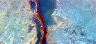 Allegory, river red blood from the wounds suffered by men and women in Africa tortured for refusing to accept the violent ideas of religious murderers, photography of African deserts from the air, Allegory, river red blood from the wounds suffered by men and women in Africa tortured for refusing to accept the violent ideas of religious murderers, photography of African deserts from the air,