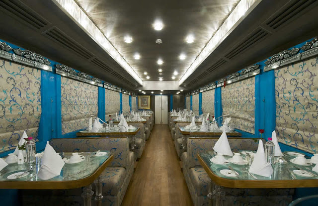 5 Star Restaurant in Indian Train