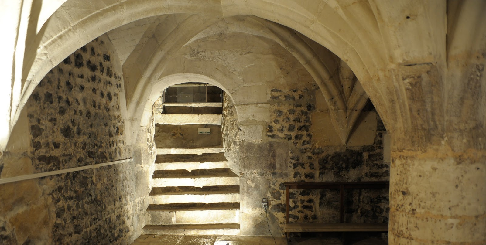 ça bouge dans les caves du Saint Jacques ! Le Saint Jacques...