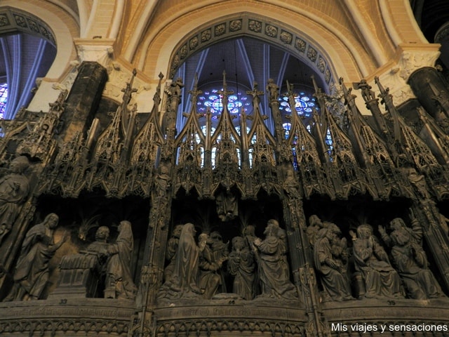 Interior Catedral de Chartres, Francia