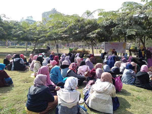 Fordinda sebagai Wadah Pemersatu Mahasiswi Indonesia Al-Azhar Fordinda sebagai Wadah Pemersatu Mahasiswi Indonesia Al-Azhar