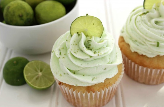 Key Lime Cupcakes #summer #dessert