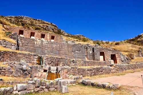 Complejo Arqueolgico Tambomachay o Baos del Inca