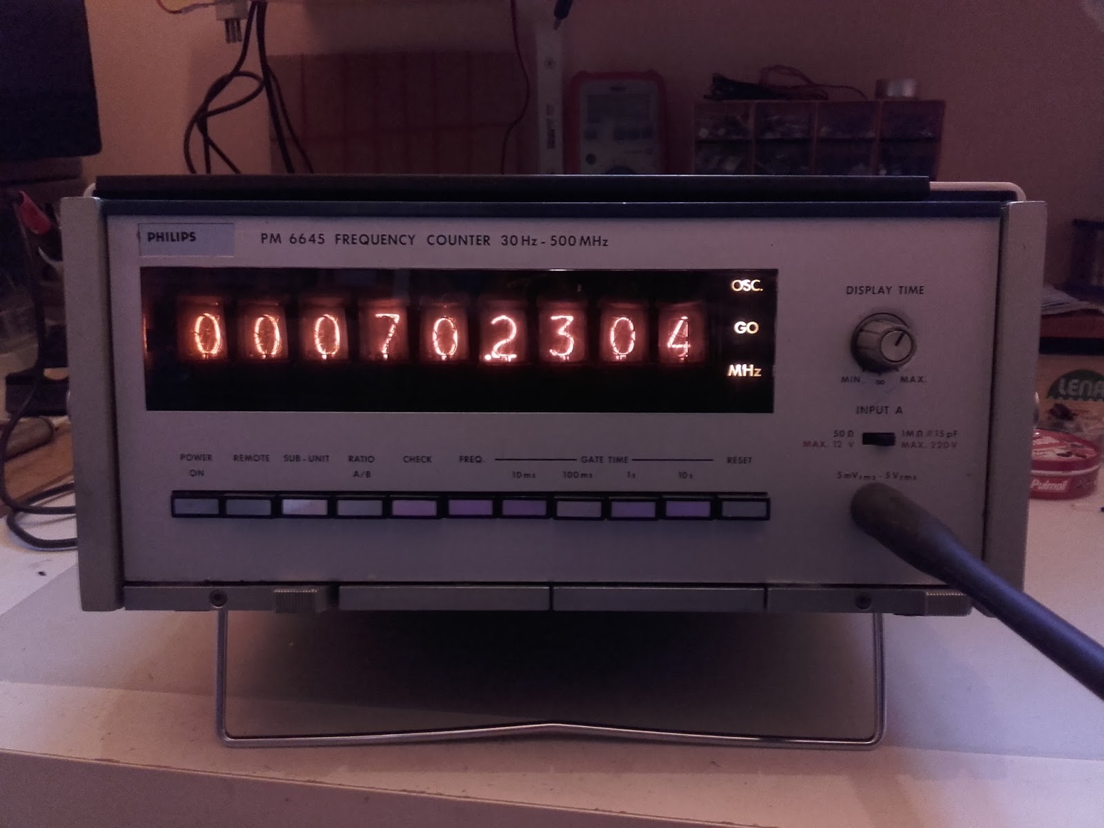 IK1ZYW Labs: New toy: 500 MHz Philips frequency counter