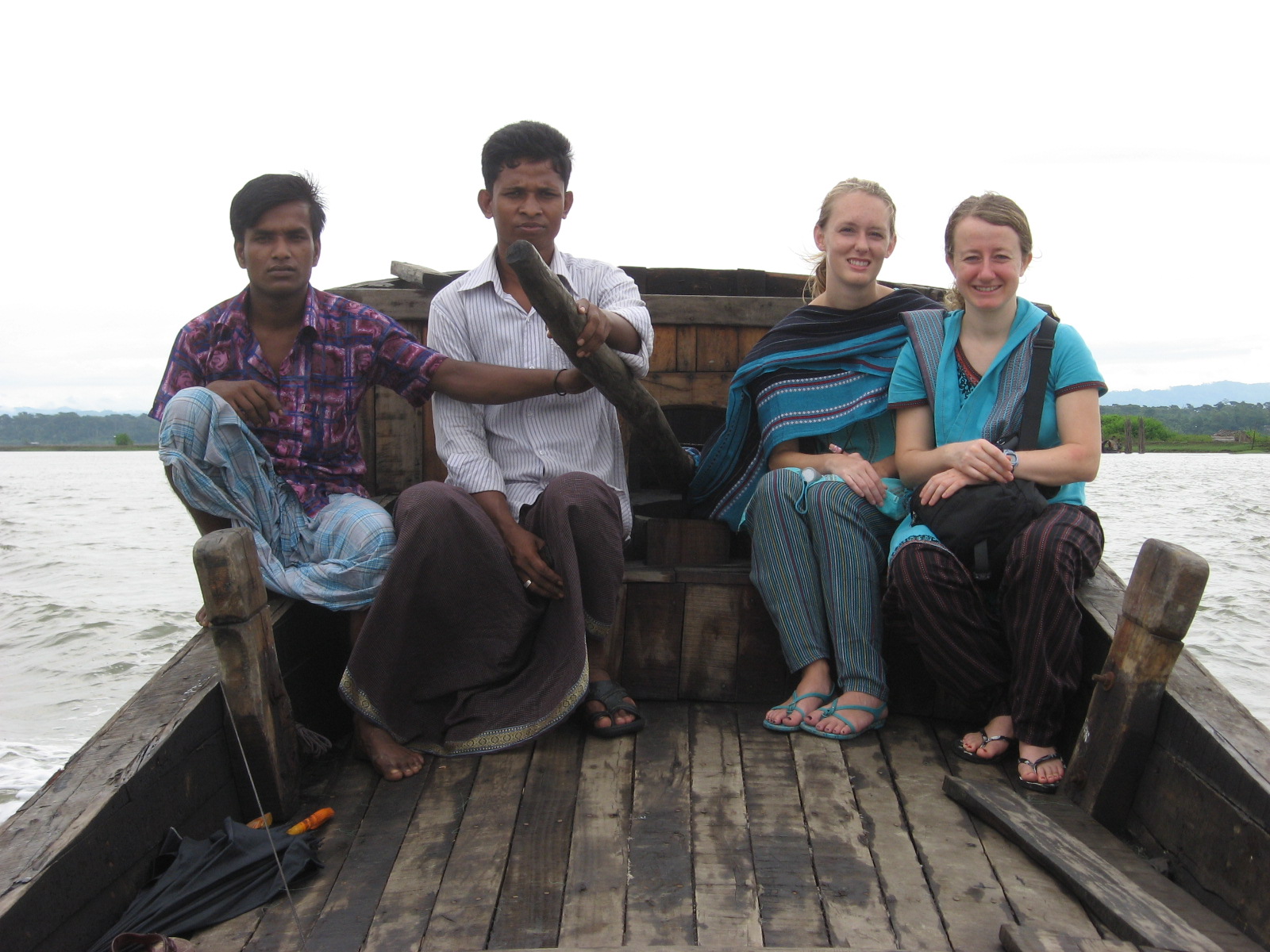 Sometimes you find yourself in...: Meet more Bengali's and Bideshi's ...