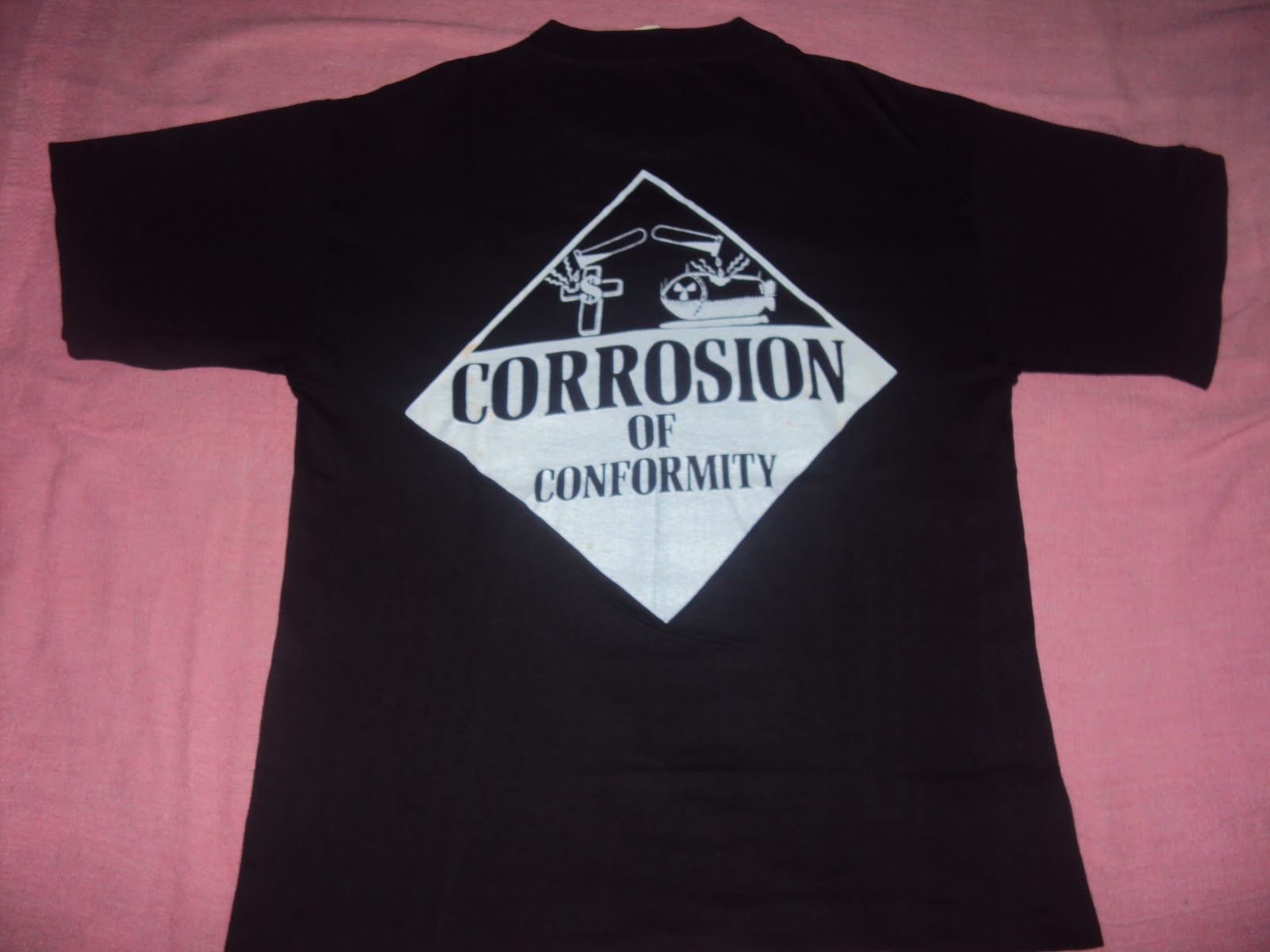 W.O.S.T: Tshirt Corrosion Of Conformity