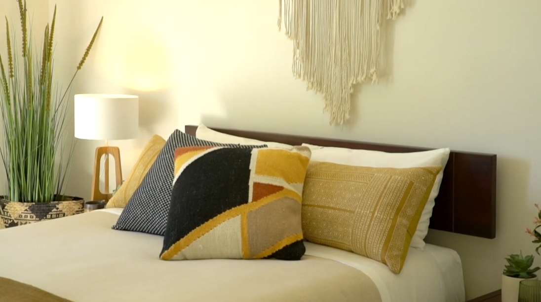 13 Interior Design Photos vs. 2 Peninsula St, Hastings Point Luxury Home Tour