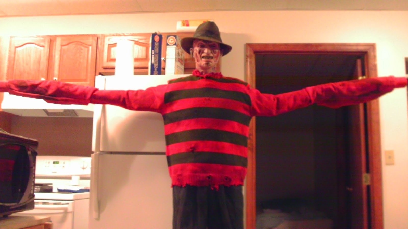 Freddy Kruger Long Arms Halloween Costume