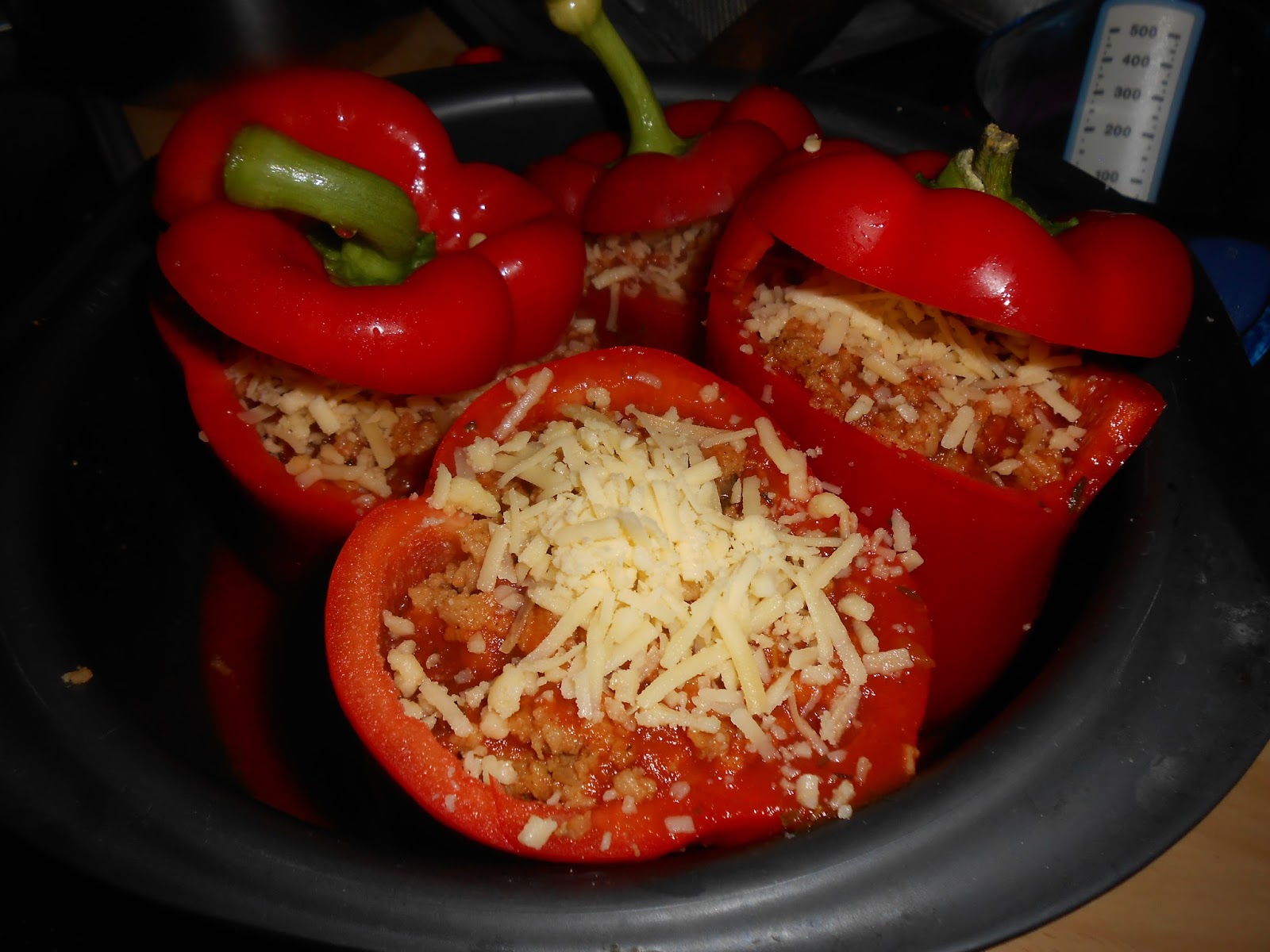 Vegan CooKing: Gefüllte Paprika mit Kartoffelspalten &amp; Dip