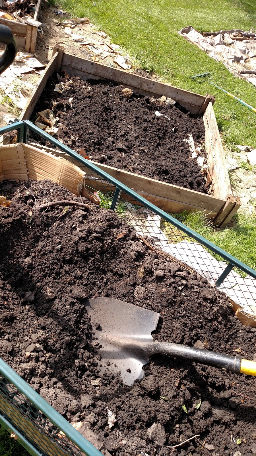 Backyard Patch Herbal Blog: New Garden Update - some raised beds are in!