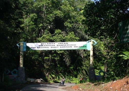 Taman Nasional Bukit Barisan Selatan Lampung Sumatera - Adat Indonesia