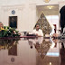 Ada yang Janggal di Foto Presiden Joko Widodo Ini, Perhatikan Bayangan di Meja