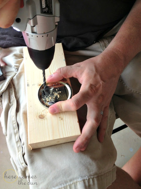 DIY Solar Powered Mason Jar Lantern