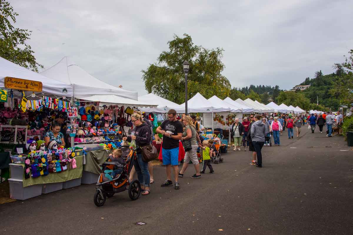 Kissack Adventures Ilwaco Farmers Market Don't Miss It!!