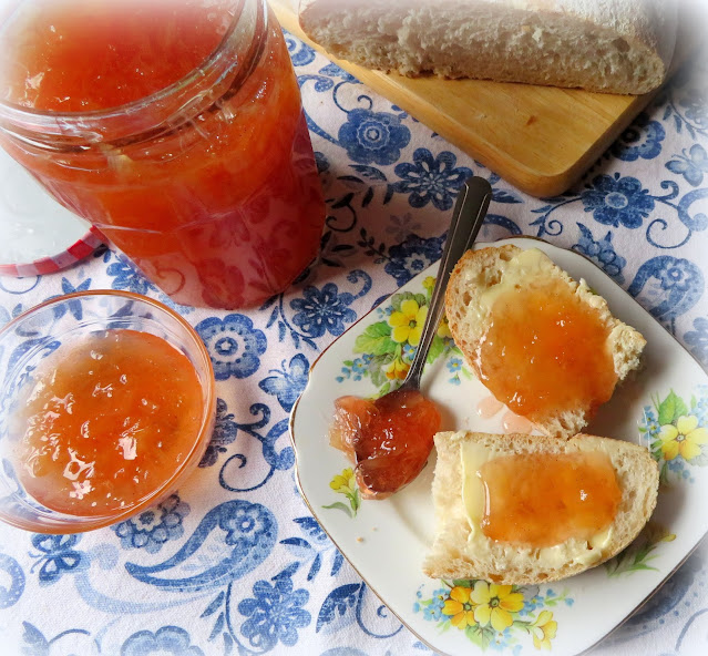 Rhubarb, Vanilla & Cardamom Jam