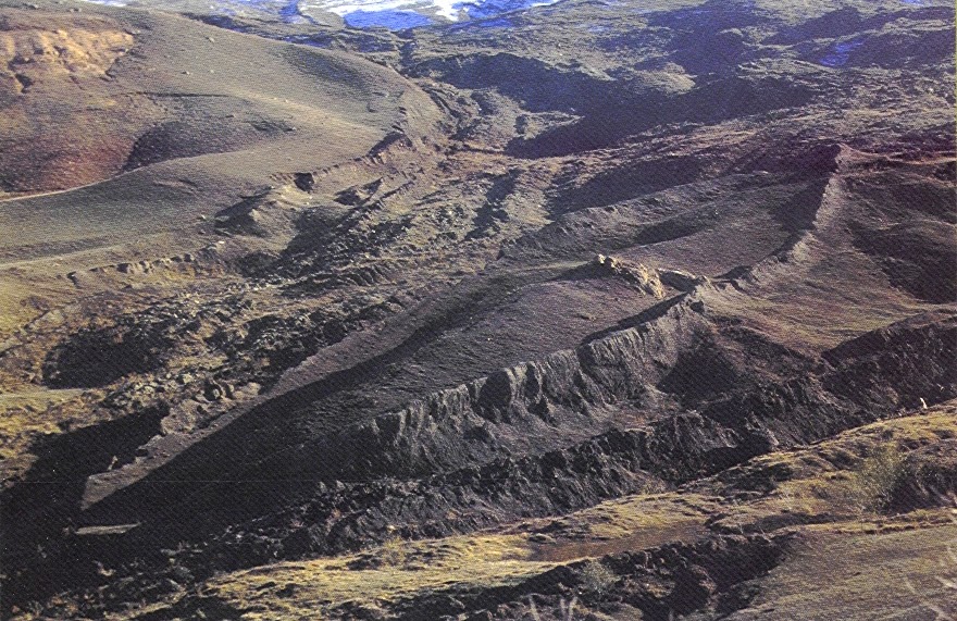 Обломки ковчега на горе арарат Обломки ковчега на горе арарат