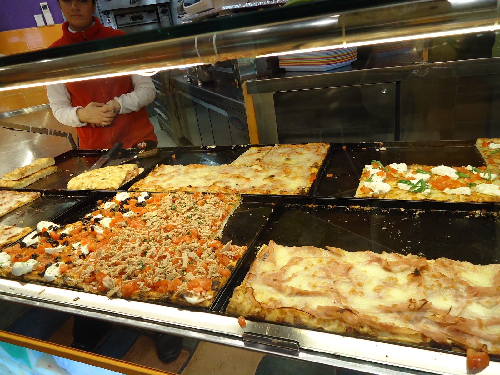 Life is beautiful for me MELOGRANO GELATI PIZZA (FONTANA DI TREVI) (08