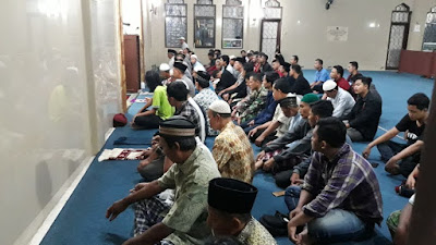 DALAM MENINGKATKAN SINERGITAS TNI DAN POLRI ANGGOTA KORAMIL 03/MASARAN DAN POLSEK MASARAN DENGAN CARA YANG TAK BIASA