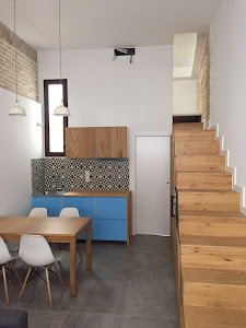 escalera en mueble de cocina