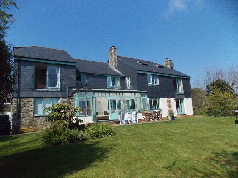 Trecarne House, St Cleer, Liskeard, Cornwall www.aroundaboutbritain.co