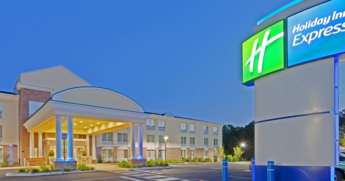 BASKETBALL SPOTLIGHT NEWS Tip Off Classic Hotel Discount Deadline