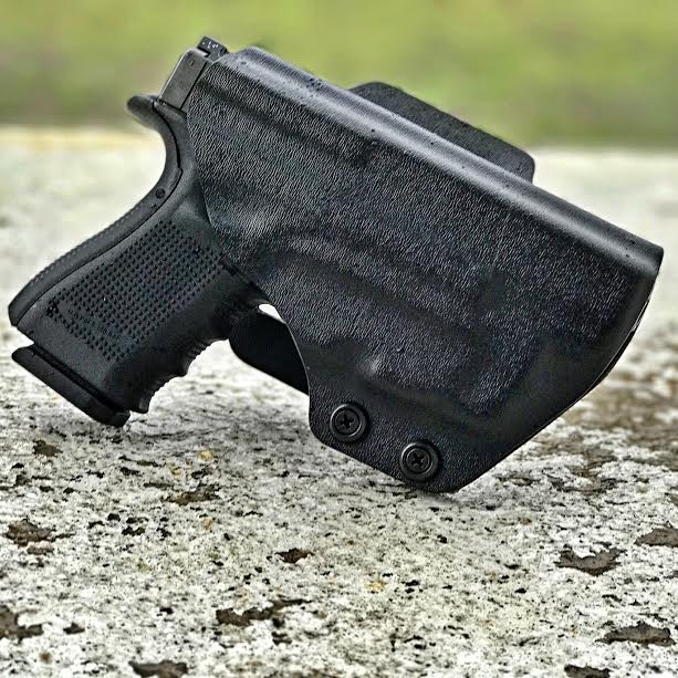 Dara Holsters: Glock 19 with TLR-6 Holster