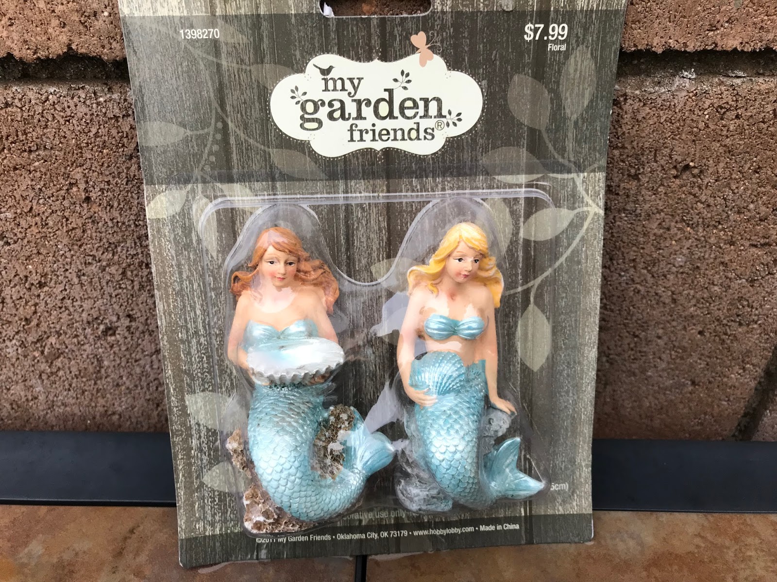 miniature park bench hobby lobby