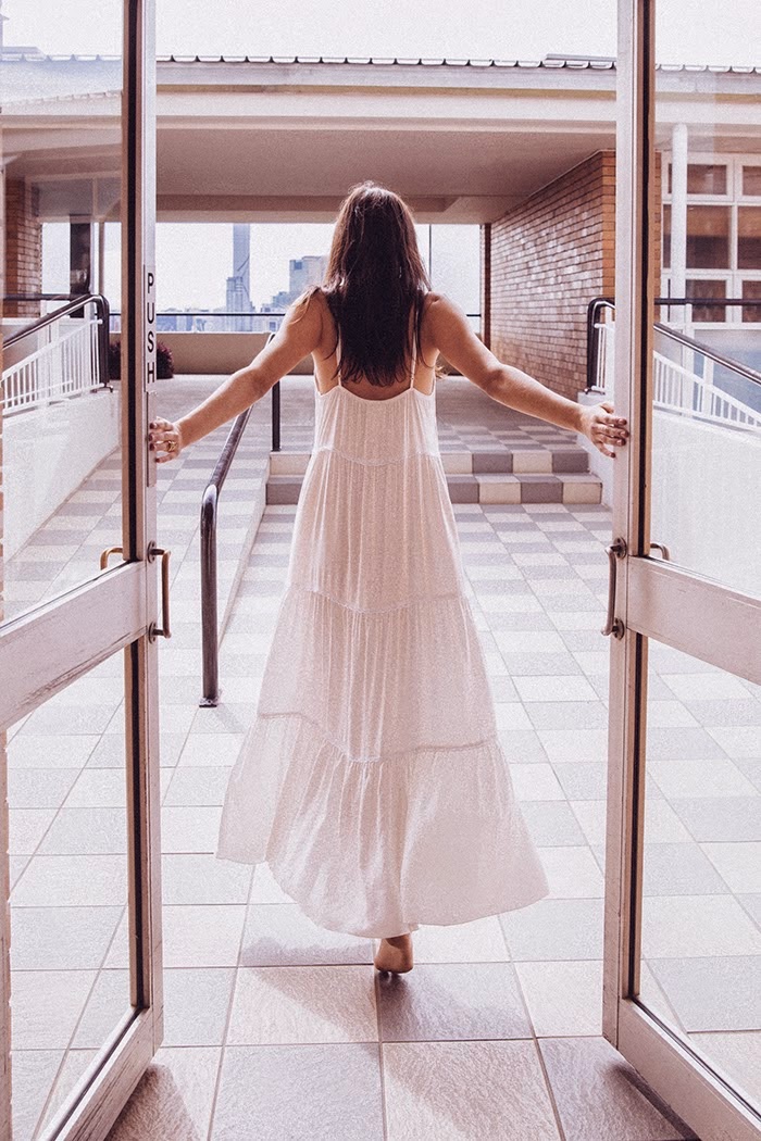 Amilita the label Run in the Shadows