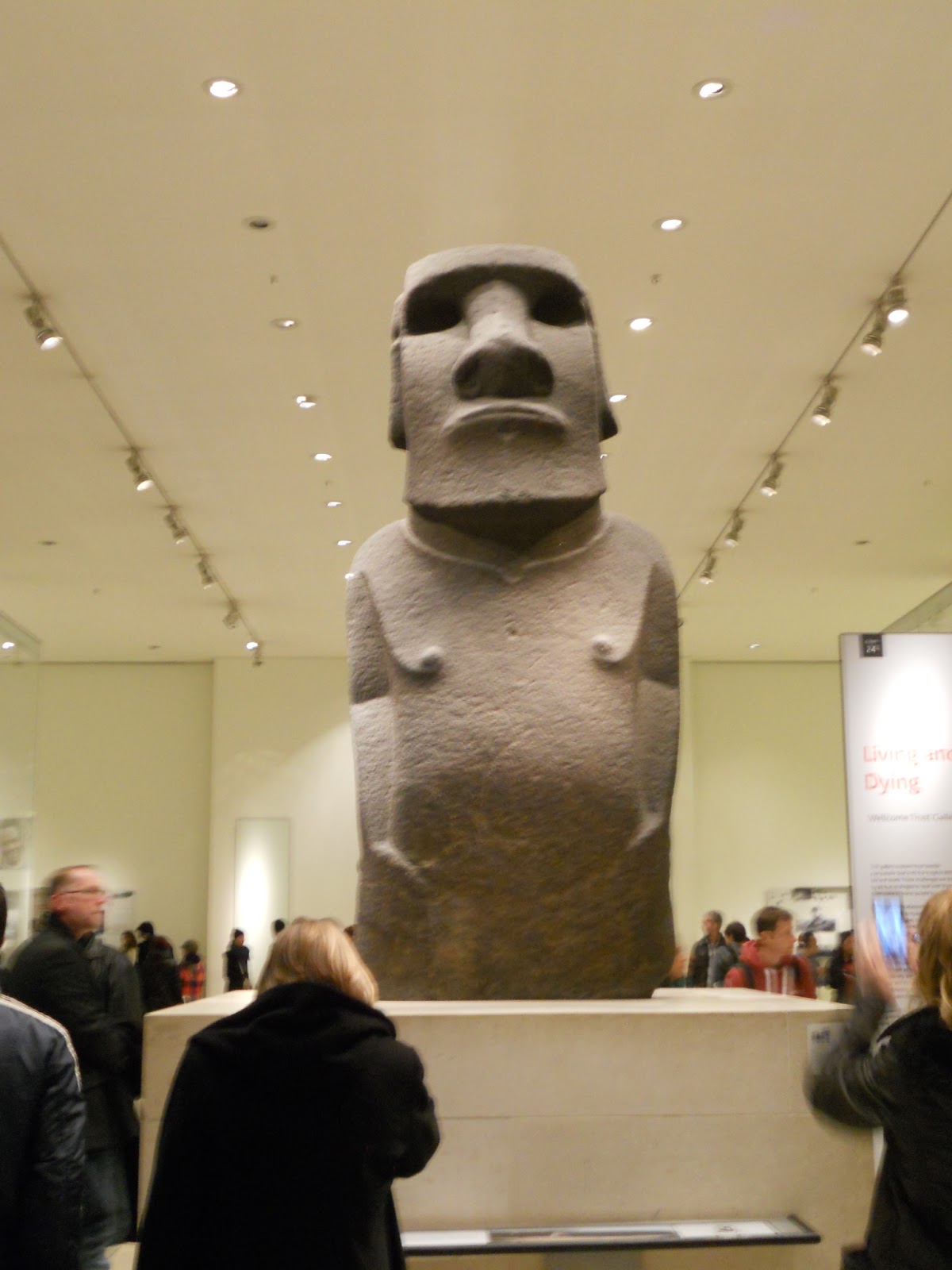 Easter Island Head Night At The Museum somewhere in london: Day 4- British Museum, Mass, Pub Dinner